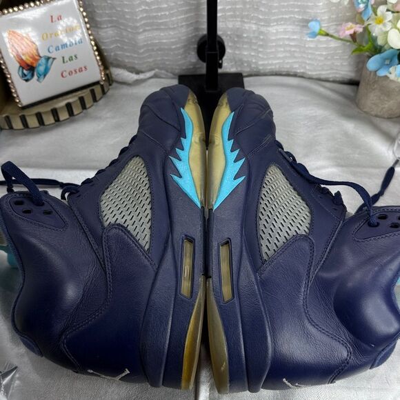 (S6) Jordan Retro 5 Pre-Grape, Blue Leather
(136027-405) Men\'s Size 13